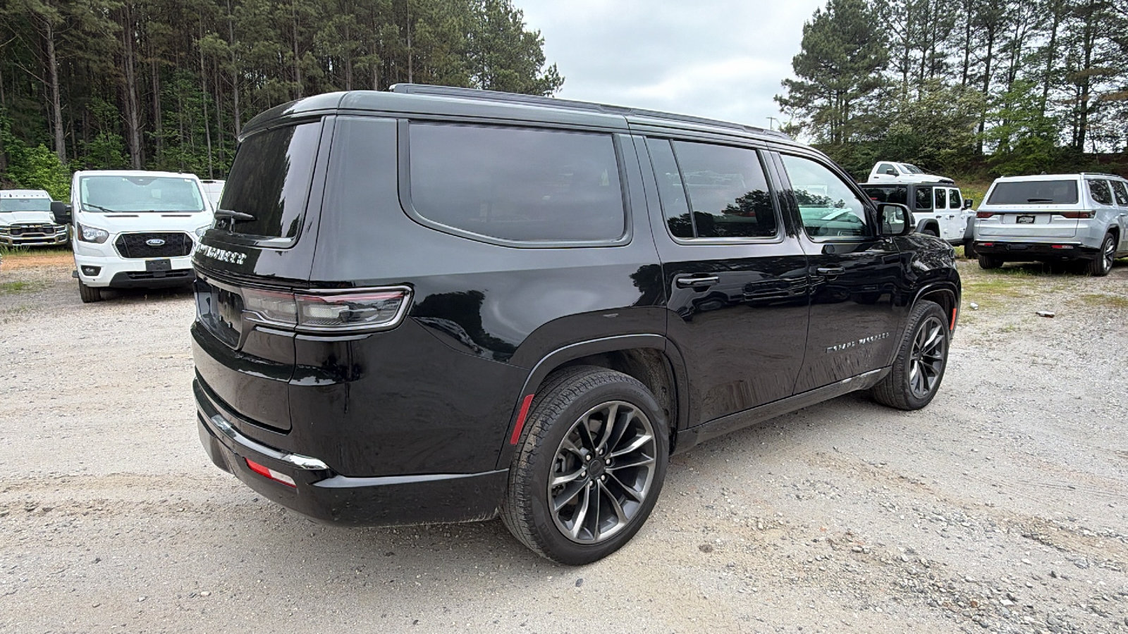 Certified 2025 Jeep Grand Wagoneer Series II Obsidian w/ Quick Order Packagew 28T AWD/4WD image 8