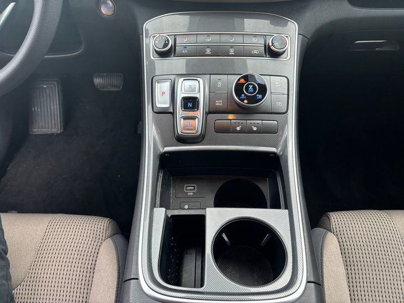 Used 2022 Hyundai Santa Fe SEL image 13