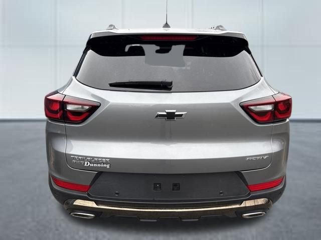 Used 2025 Chevrolet TrailBlazer ACTIV w/ Convenience Package image 3