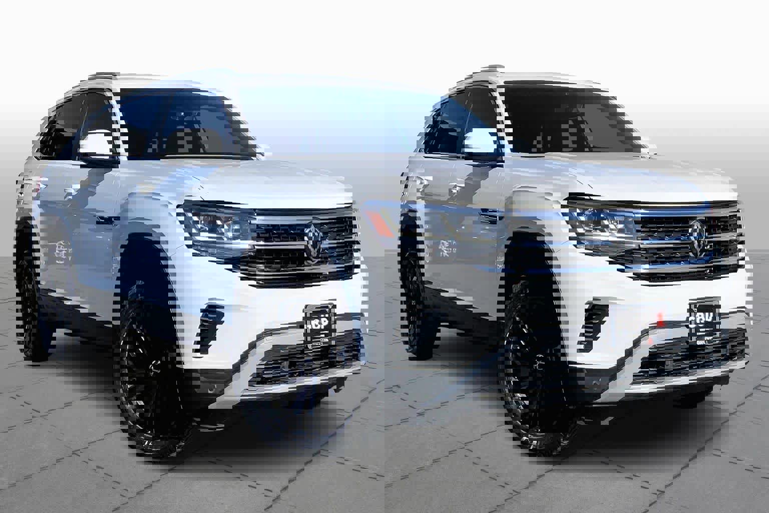 Used 2021 Volkswagen Atlas Cross Sport SEL image 3