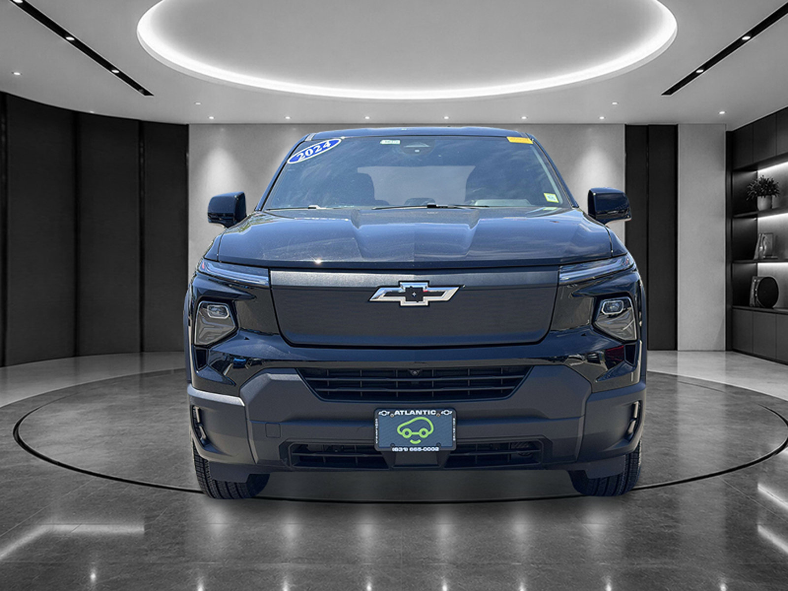 Certified 2024 Chevrolet Silverado EV W/T AWD/4WD image 2