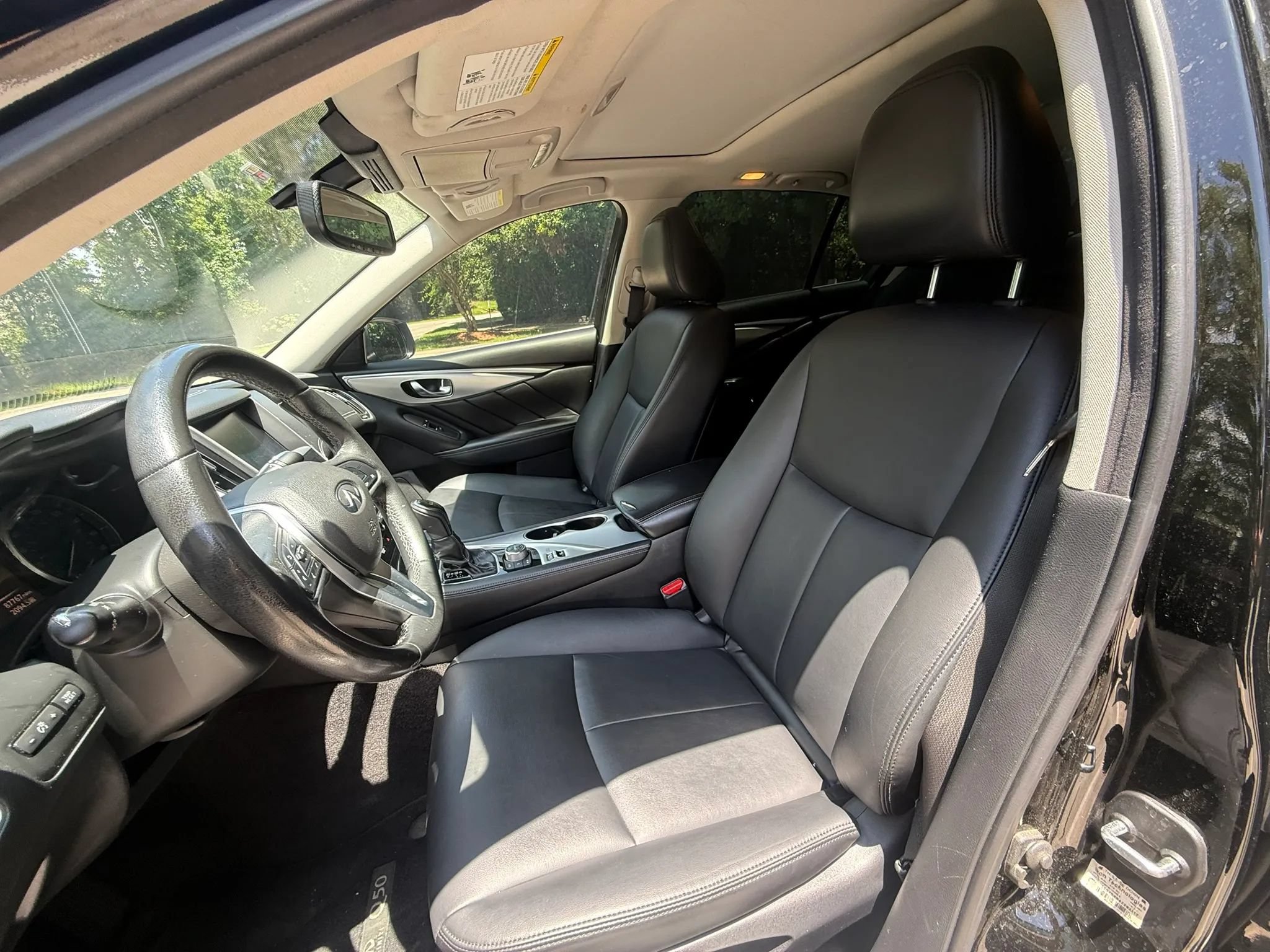Used 2019 INFINITI Q50 Luxe RWD image 9