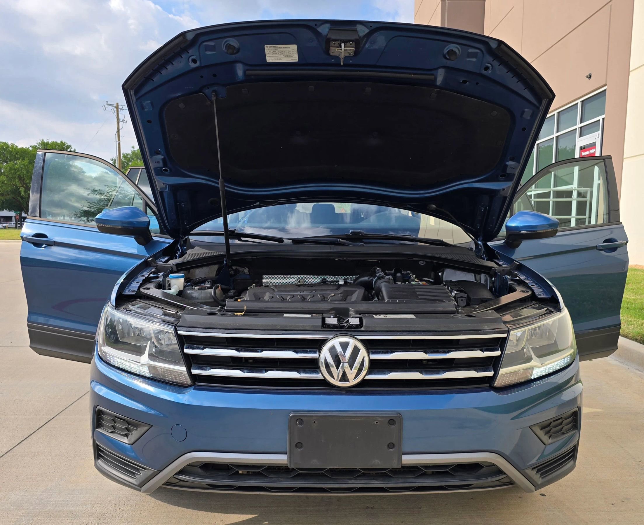Used 2019 Volkswagen Tiguan S FWD image 12