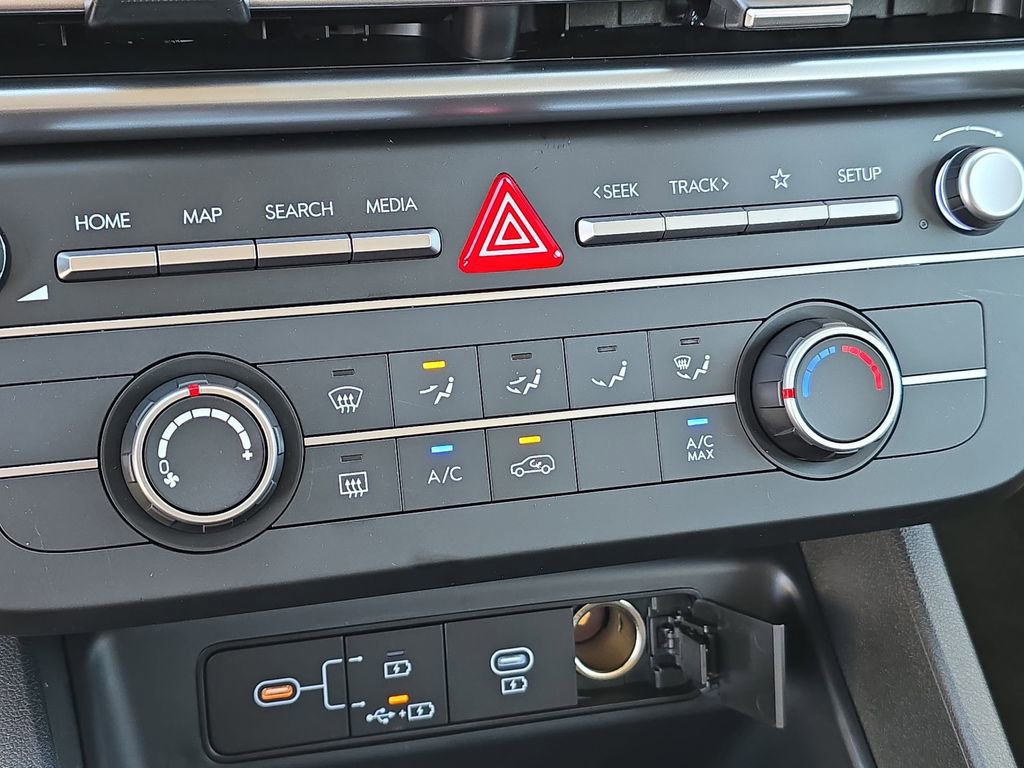 Used 2026 Hyundai Tucson SE image 22