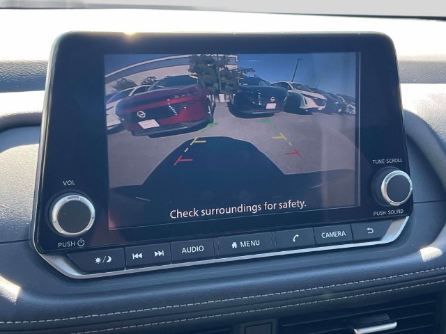 Certified 2025 Nissan Rogue SV AWD/4WD image 30