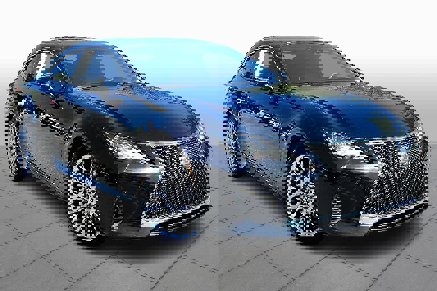 Used 2021 Lexus RC 350 w/ Premium Package image 3