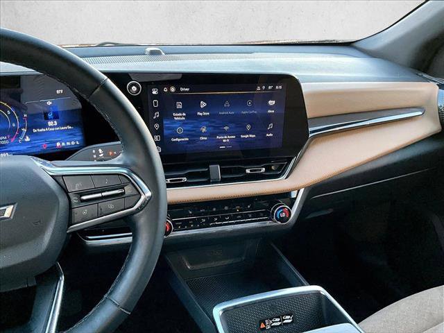 Certified 2025 Chevrolet Equinox ACTIV image 8