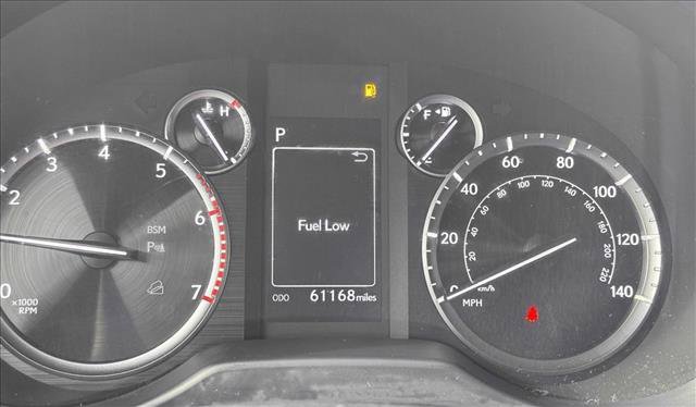 Used 2020 Lexus GX 460 Premium w/ Premium Package image 12