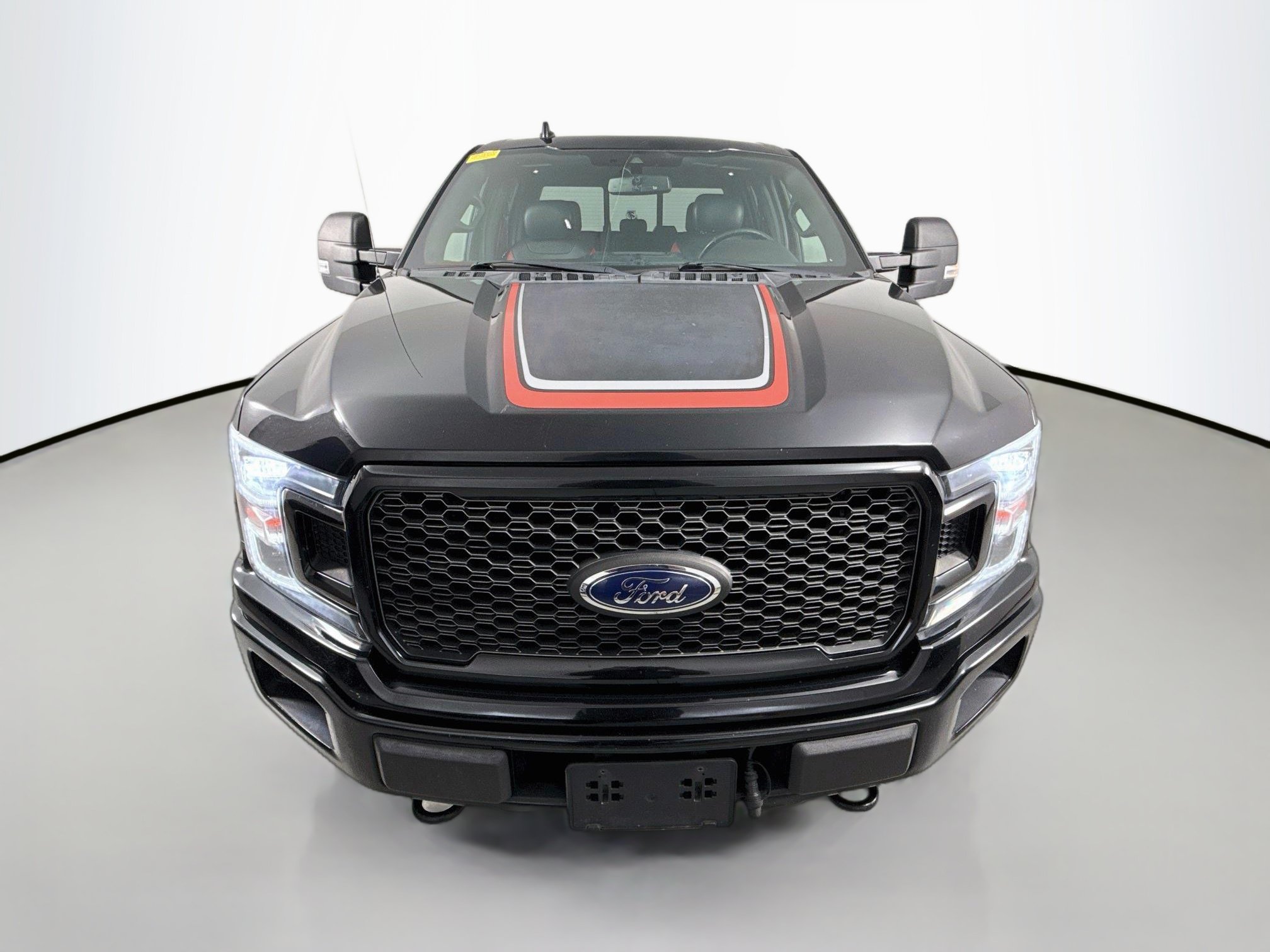Used 2018 Ford F150 Lariat w/ Equipment Group 502A Luxury AWD/4WD image 2