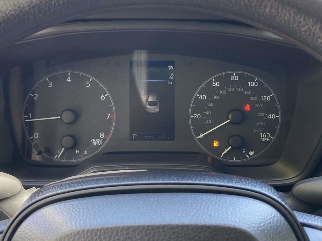 Used 2025 Toyota Corolla LE image 35