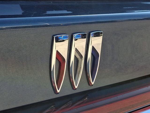 New 2026 Buick Enclave Preferred w/ Power Package image 24