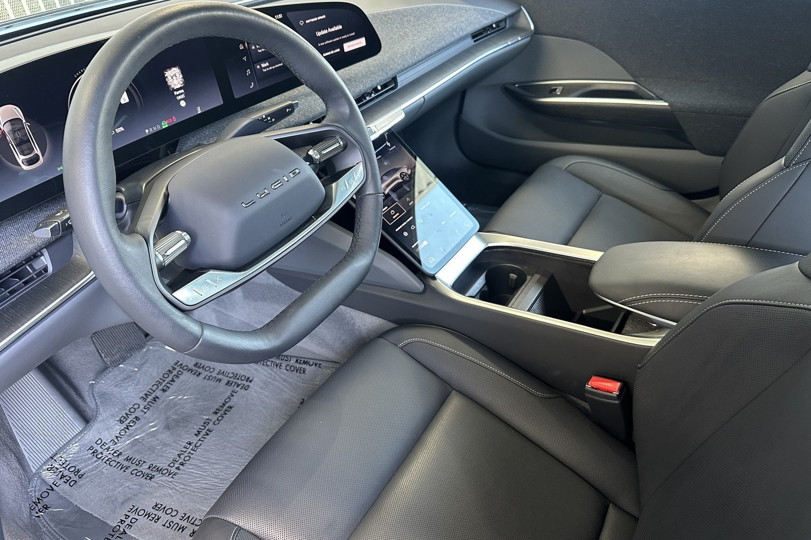 Used 2024 Lucid Air Touring AWD/4WD image 9