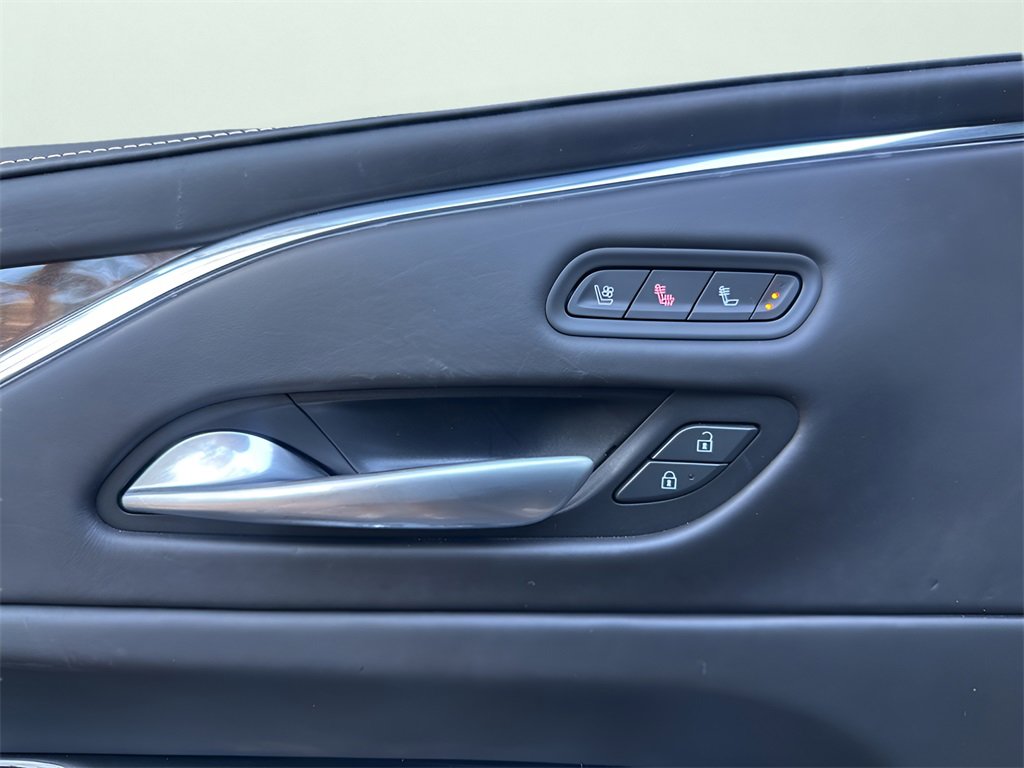 Used 2023 Cadillac Escalade Sport Platinum image 29