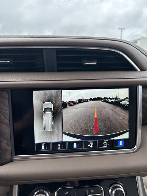 Used 2023 GMC Yukon XL Denali AWD/4WD image 22