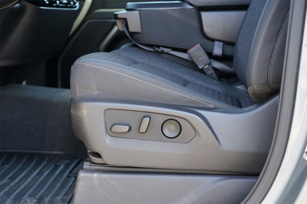 Used 2024 GMC Sierra 1500 Elevation image 15