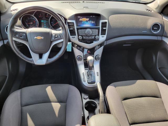 Used 2014 Chevrolet Cruze LT w/ Technology Package FWD image 26