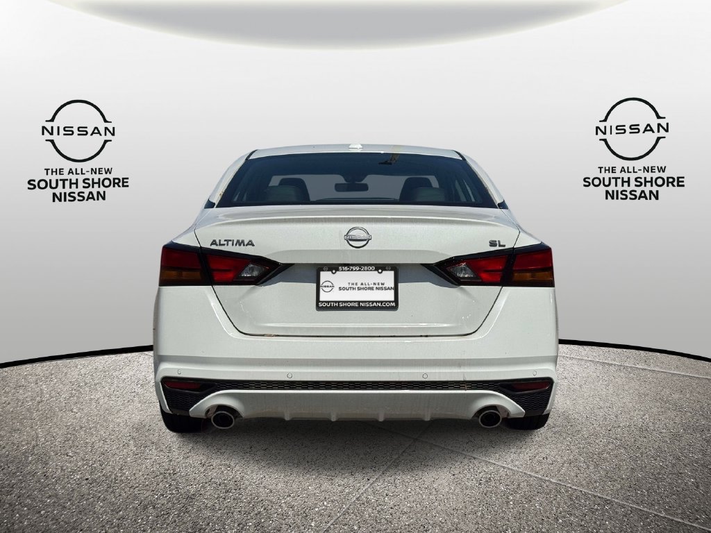 Certified 2025 Nissan Altima 2.5 SL FWD image 6