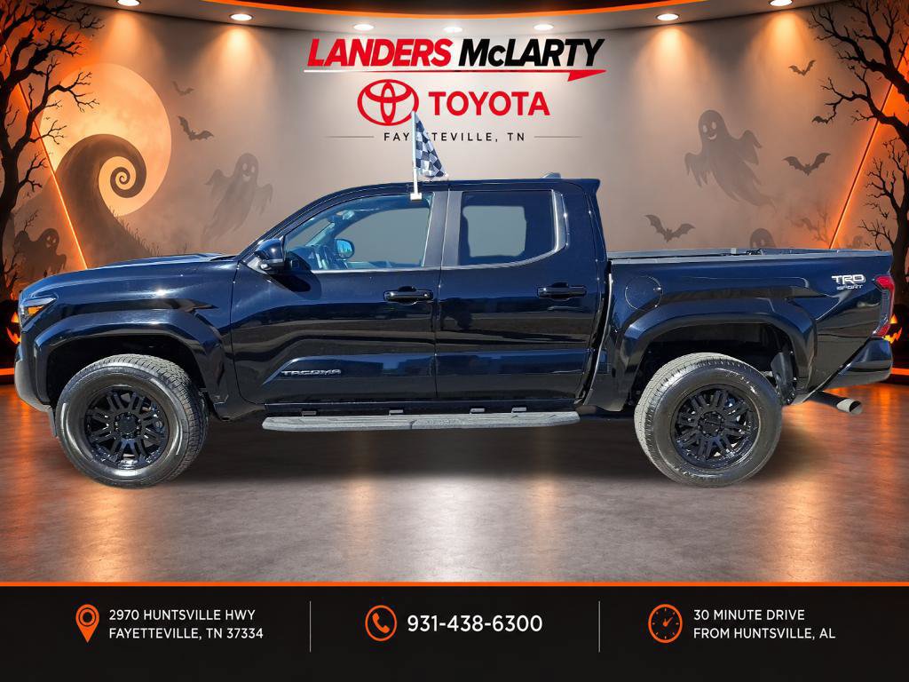 Used 2024 Toyota Tacoma TRD Sport RWD image 6