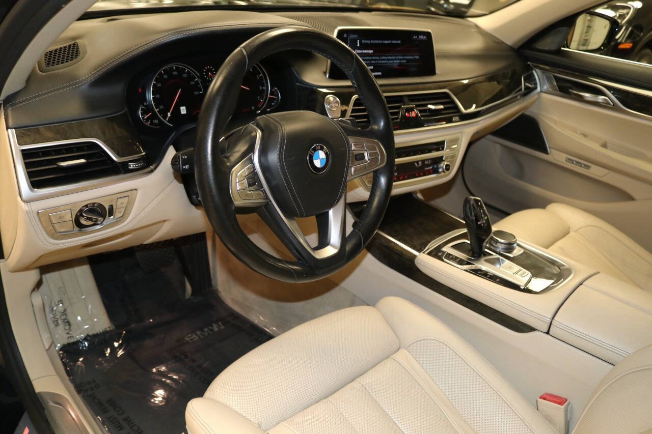 Used 2016 BMW 740i RWD image 80