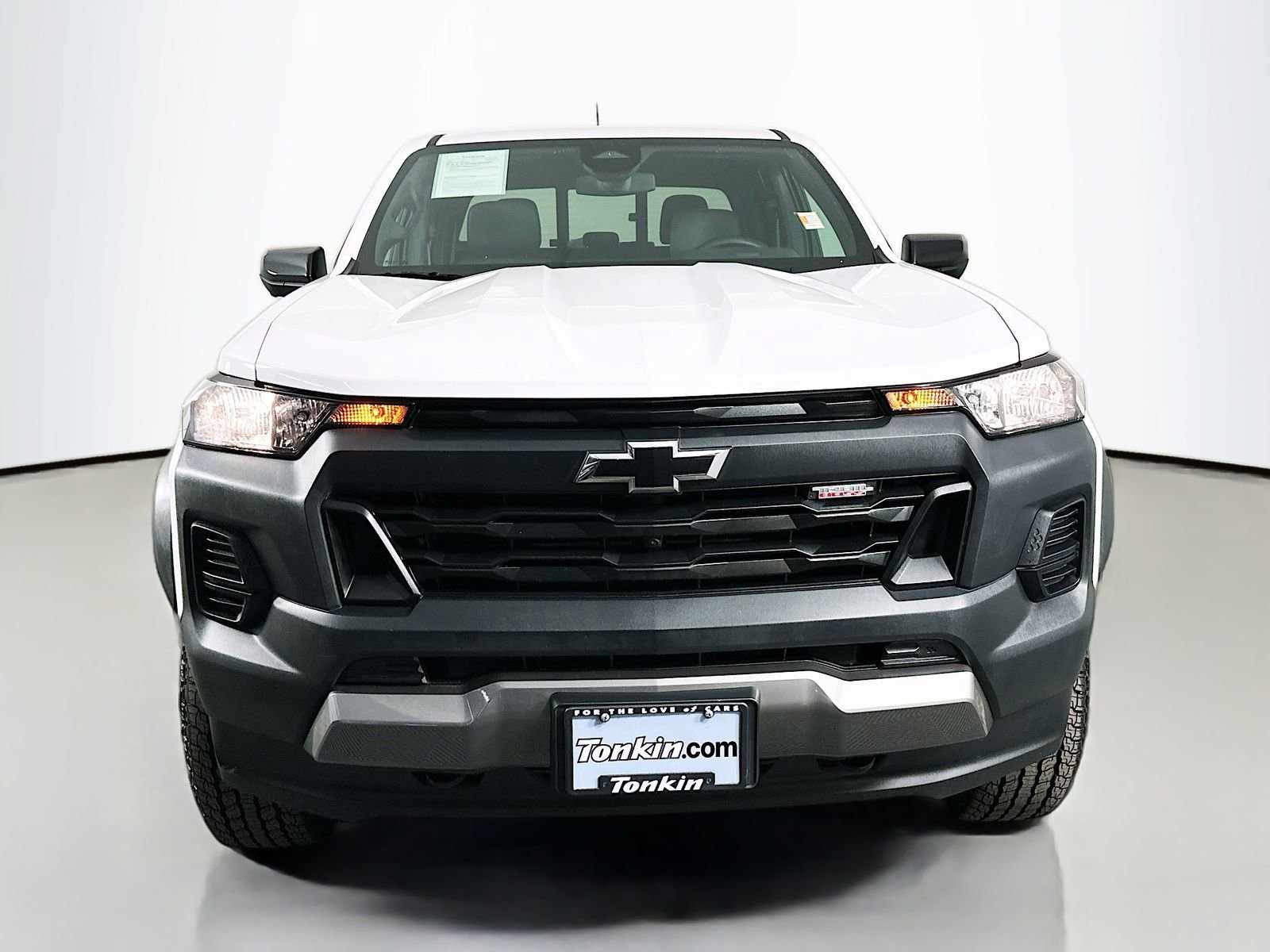Used 2026 Chevrolet Colorado Trail Boss AWD/4WD image 3