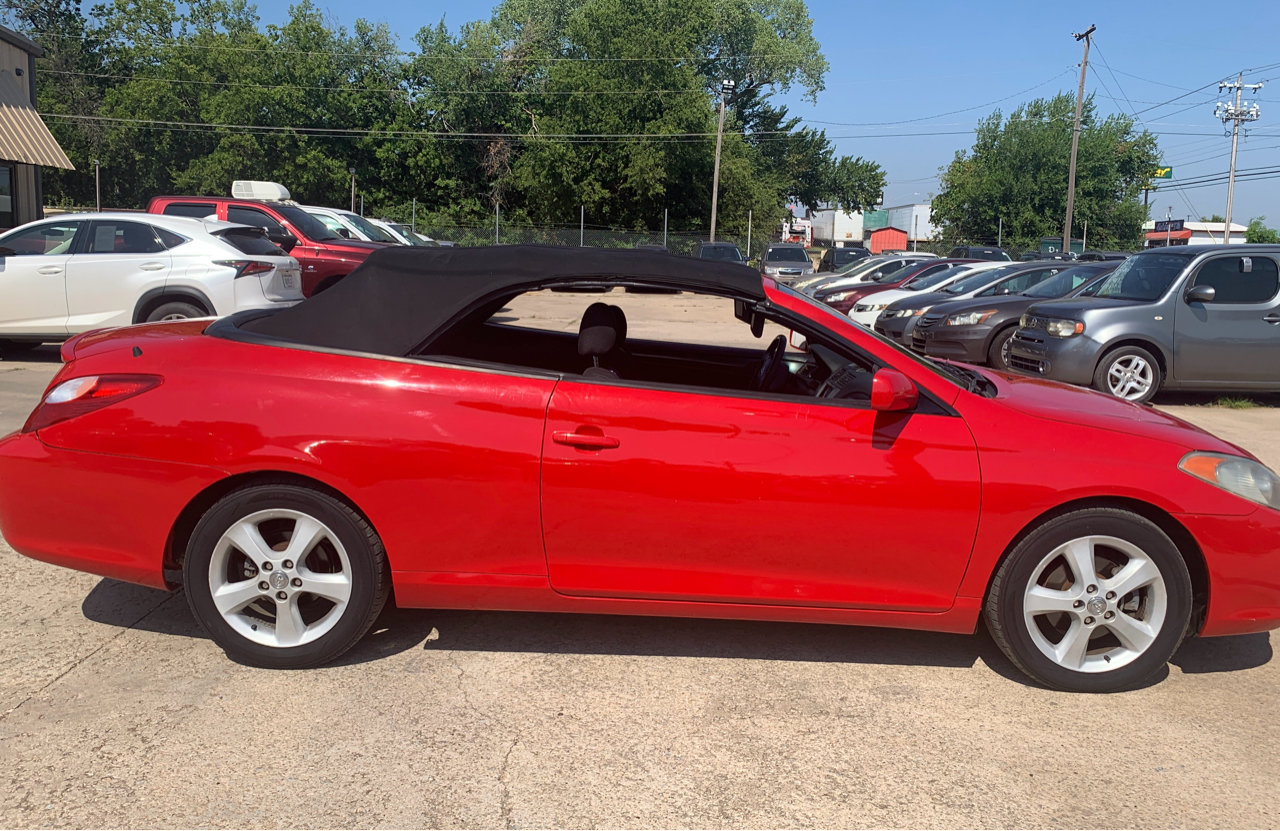 Used 2006 Toyota Solara SE image 25