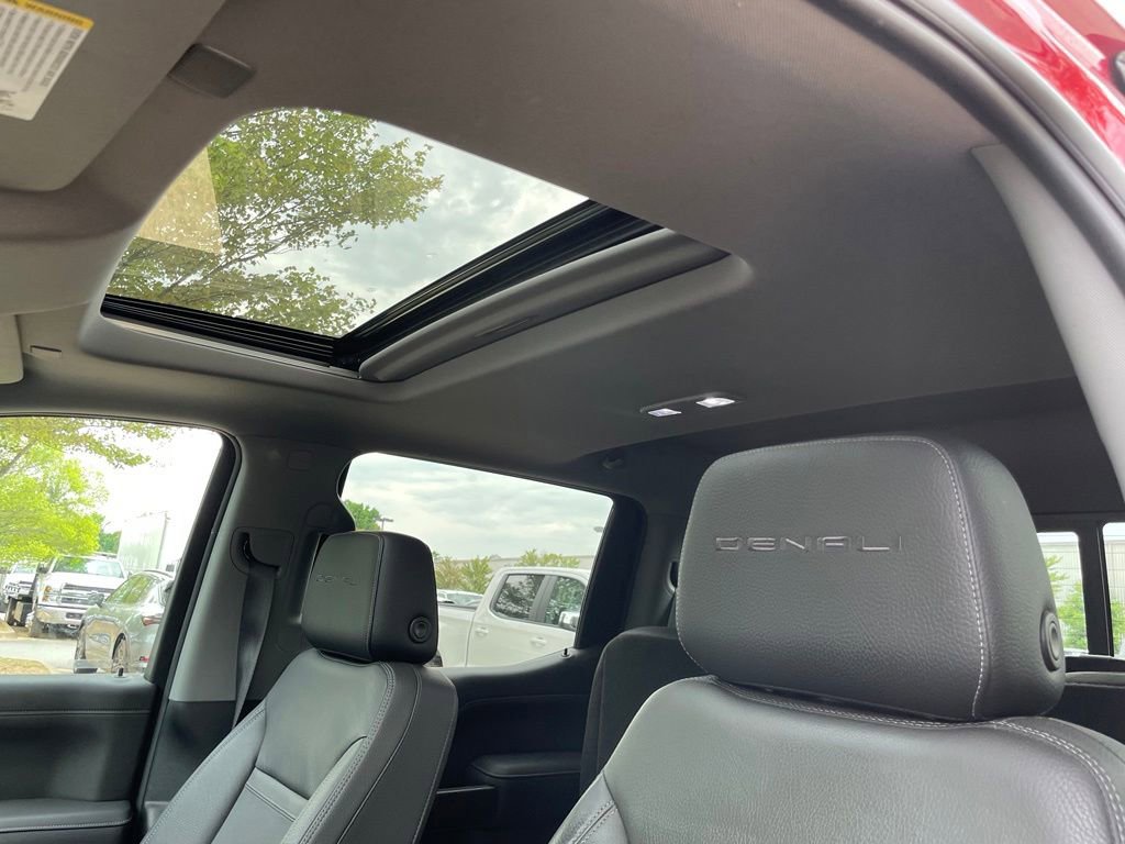Used 2019 GMC Sierra 1500 Denali w/ Denali Ultimate Package AWD/4WD image 26