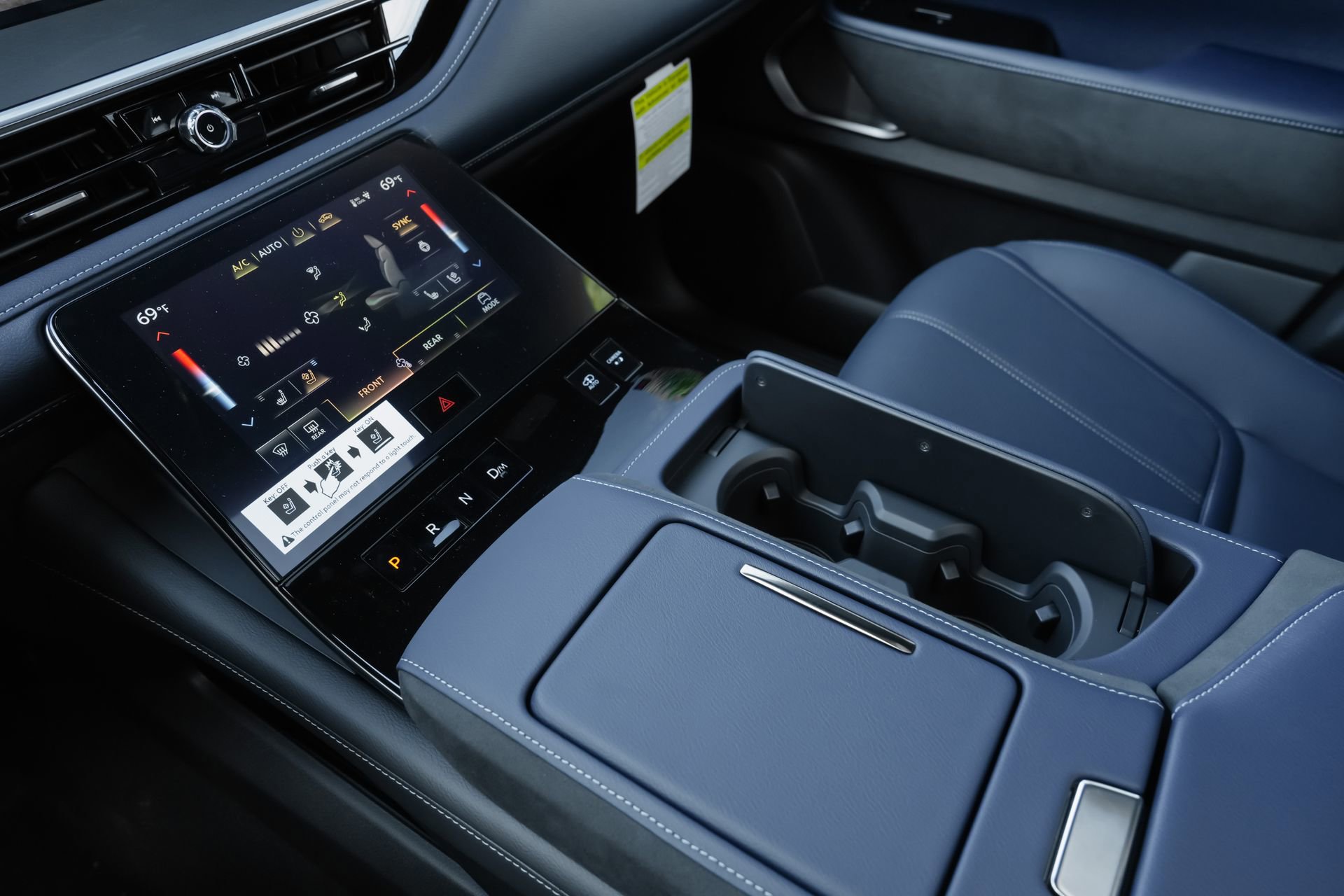 New 2026 INFINITI QX80 4WD w/ Sport Exterior Package image 12