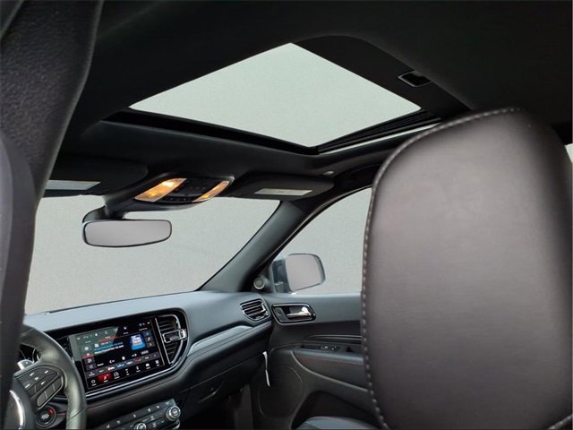 Used 2022 Dodge Durango R/T w/ Blacktop Package image 9