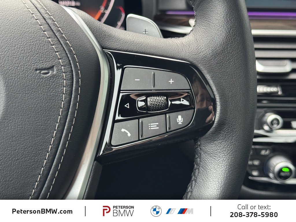 Used 2023 BMW 530i xDrive w/ Premium Package image 23