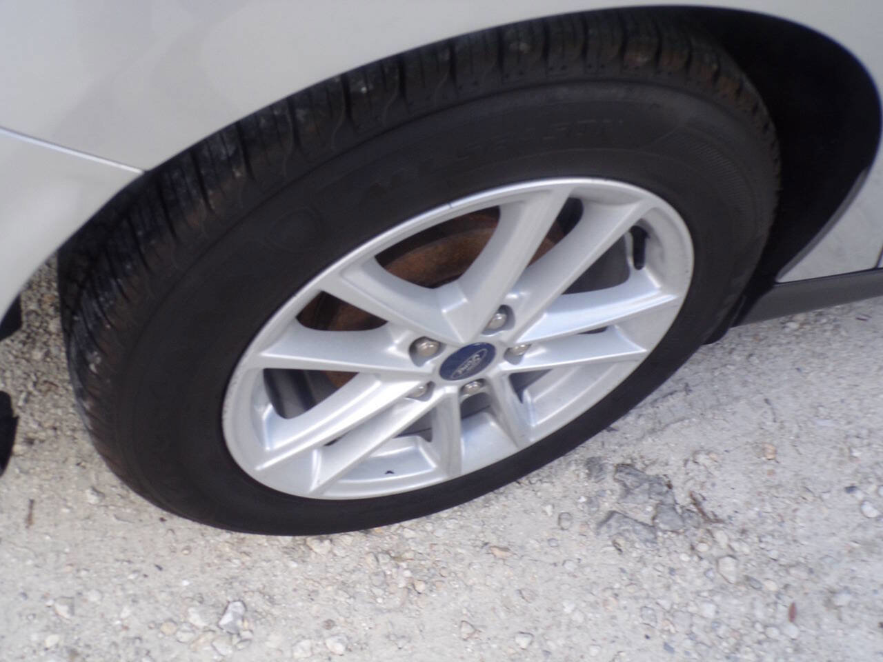 Used 2018 Ford Focus SE image 18