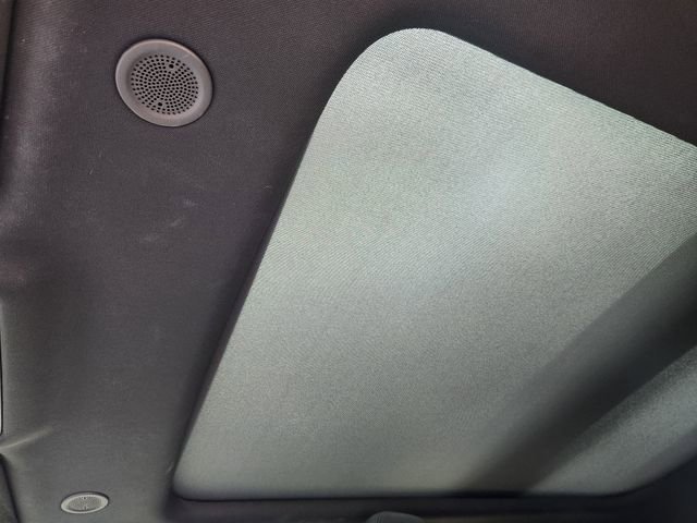 Certified 2025 Land Rover Range Rover Evoque S image 27