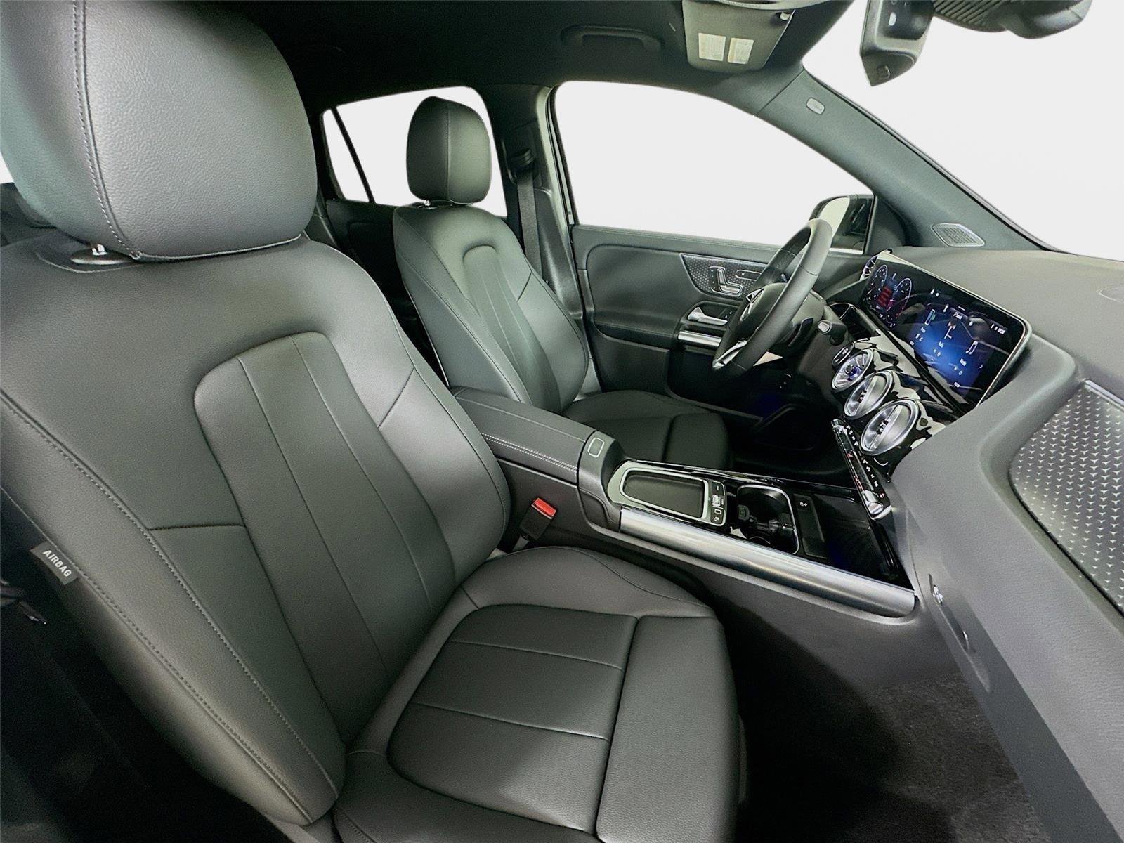 Certified 2026 Mercedes-Benz GLA 250 4MATIC image 34