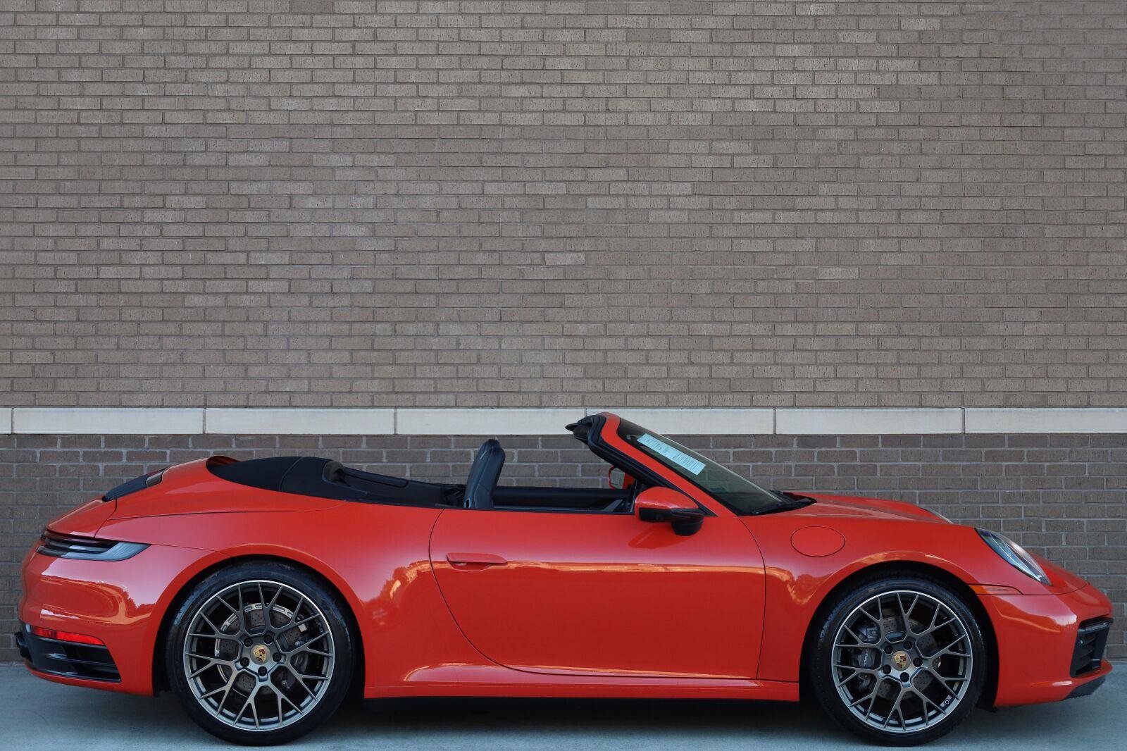 Used 2021 Porsche 911 Carrera w/ Premium Package RWD image 5