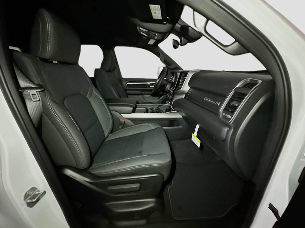 New 2026 RAM 1500 Big Horn w/ Night Edition AWD/4WD image 31