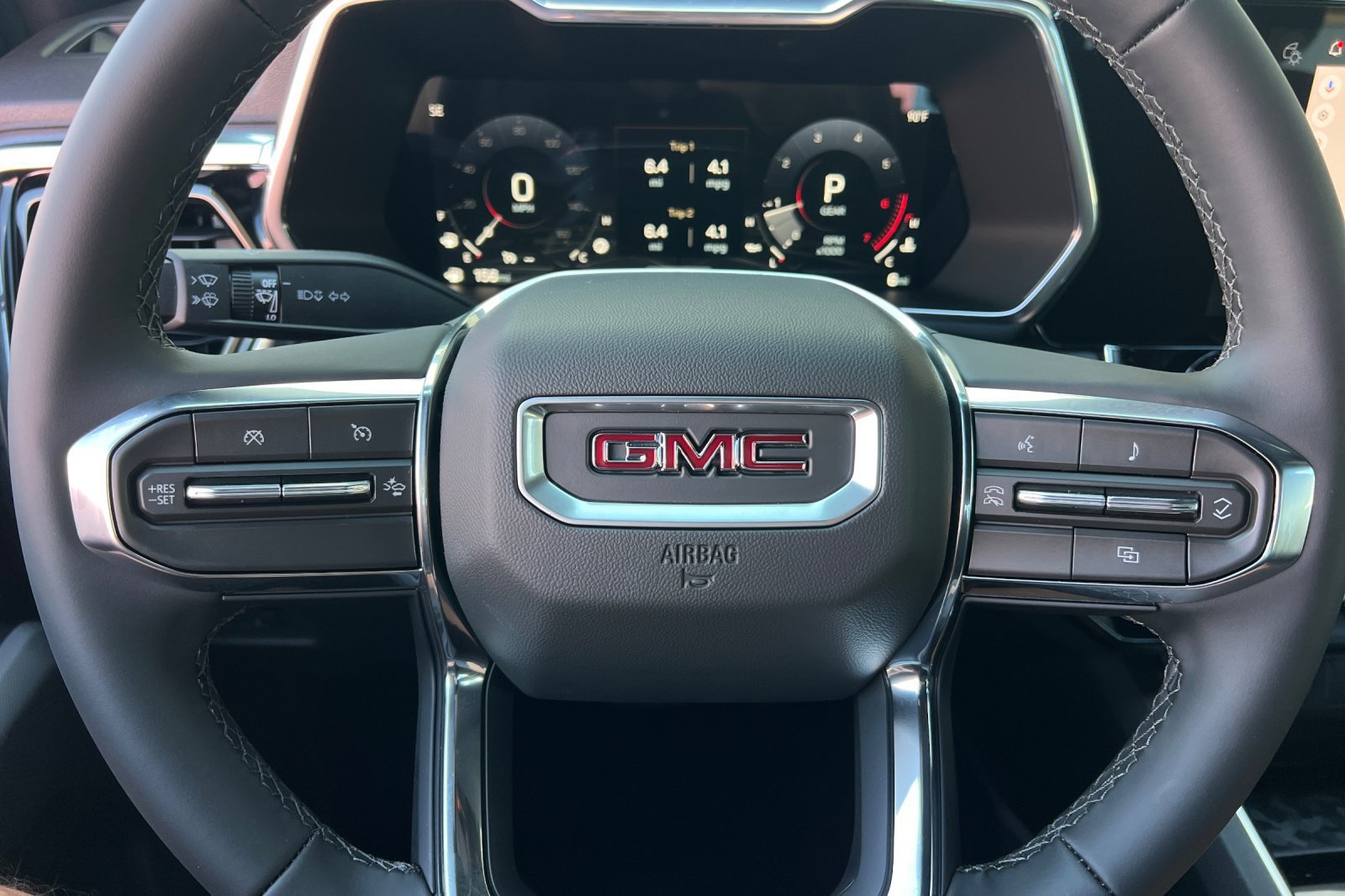 New 2026 GMC Canyon Elevation w/ Convenience Package RWD image 25