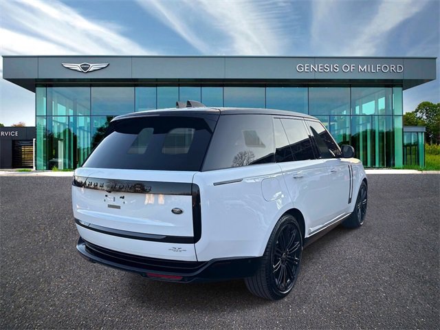 Used 2023 Land Rover Range Rover SE image 6