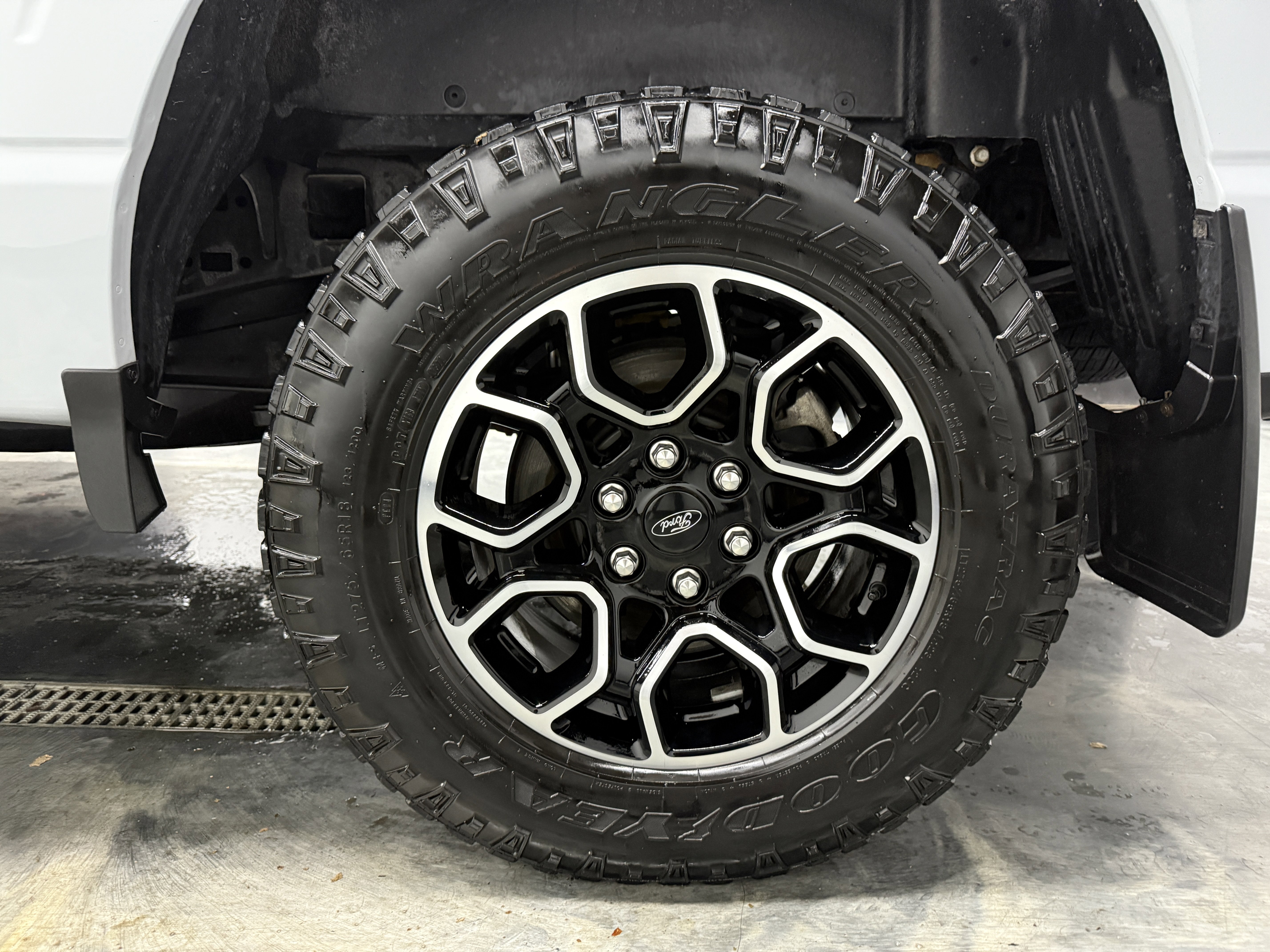 Used 2022 Ford F150 XLT w/ Equipment Group 302A High image 30