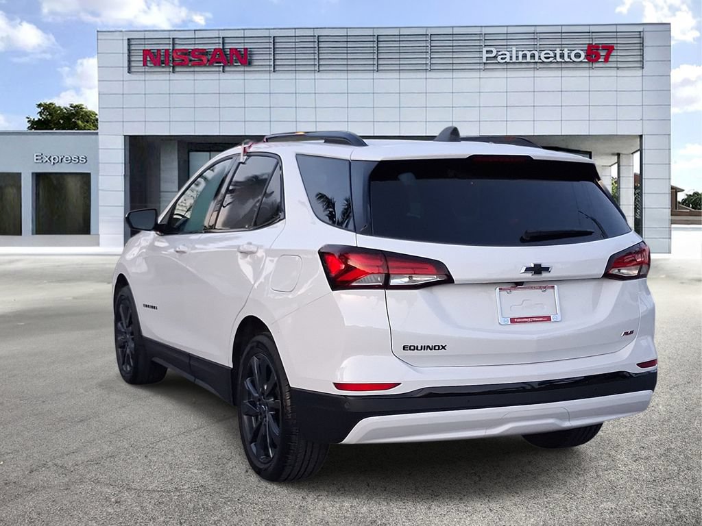 Used 2024 Chevrolet Equinox RS FWD image 4