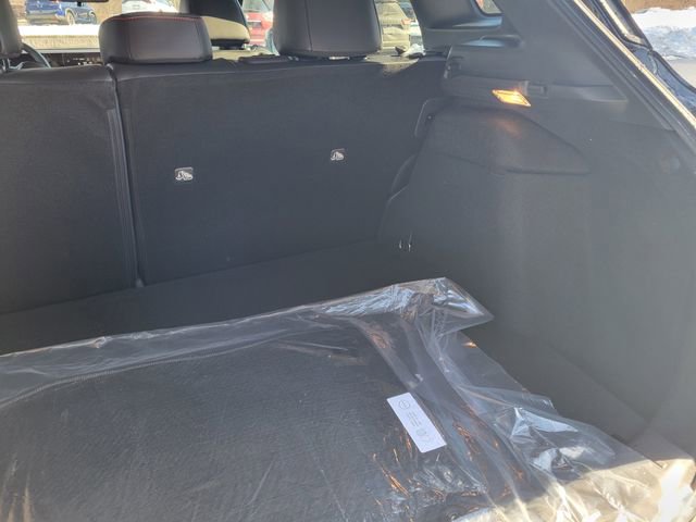 New 2026 Nissan Kicks SR image 36