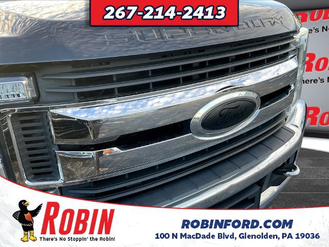 Used 2017 Ford F250 XLT w/ XLT Premium Package AWD/4WD image 36