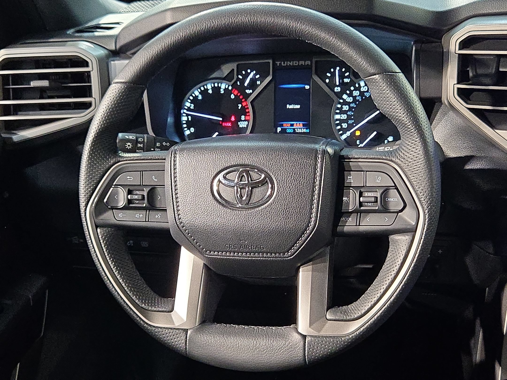 Certified 2025 Toyota Tundra SR5 w/ SR5 Premium Package AWD/4WD image 24