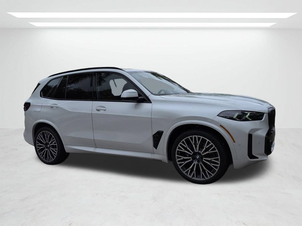 New 2026 BMW X5 xDrive40i w/ M Sport Package AWD/4WD image 2