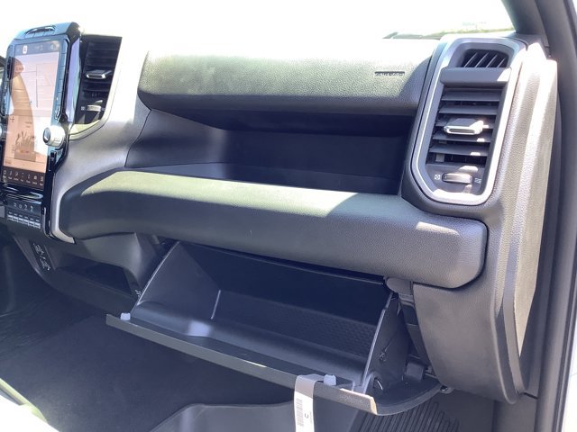 New 2026 RAM 3500 Tradesman AWD/4WD image 40