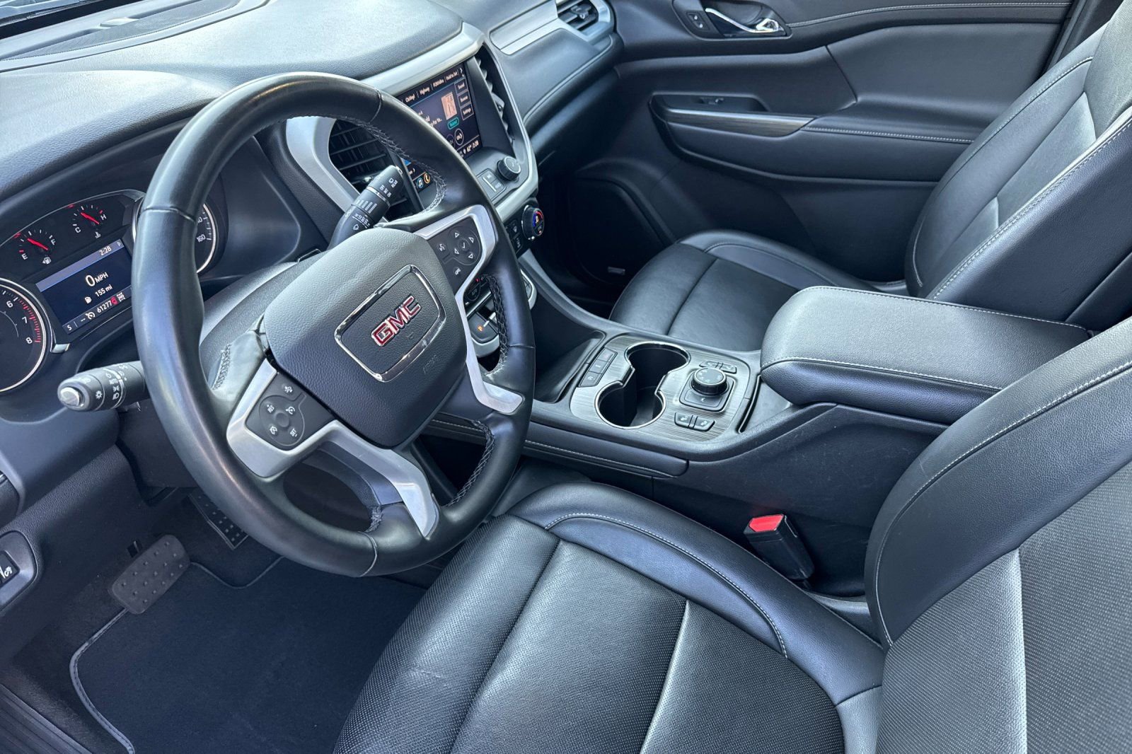 Certified 2023 GMC Acadia SLT image 9