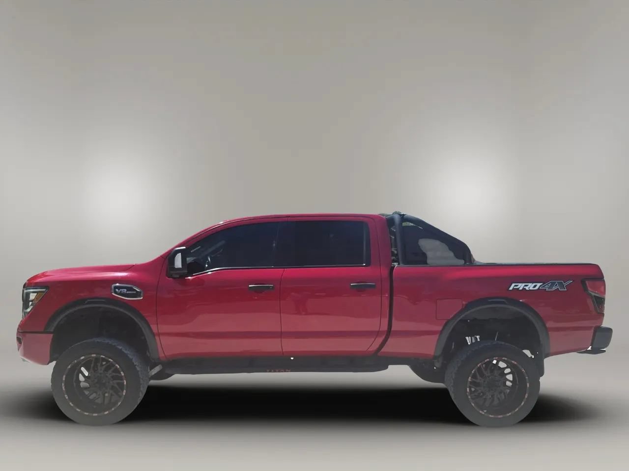Used 2020 Nissan Titan PRO-4X AWD/4WD image 3