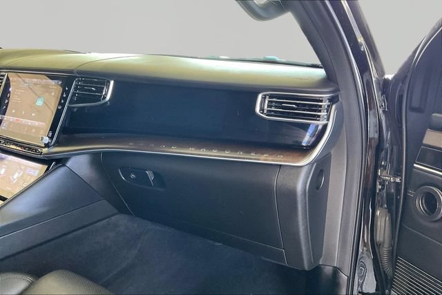 Used 2023 Jeep Grand Wagoneer 4WD w/ Convenience Group III image 19