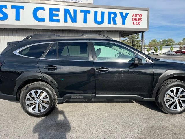 Used 2023 Subaru Outback Premium AWD/4WD image 16
