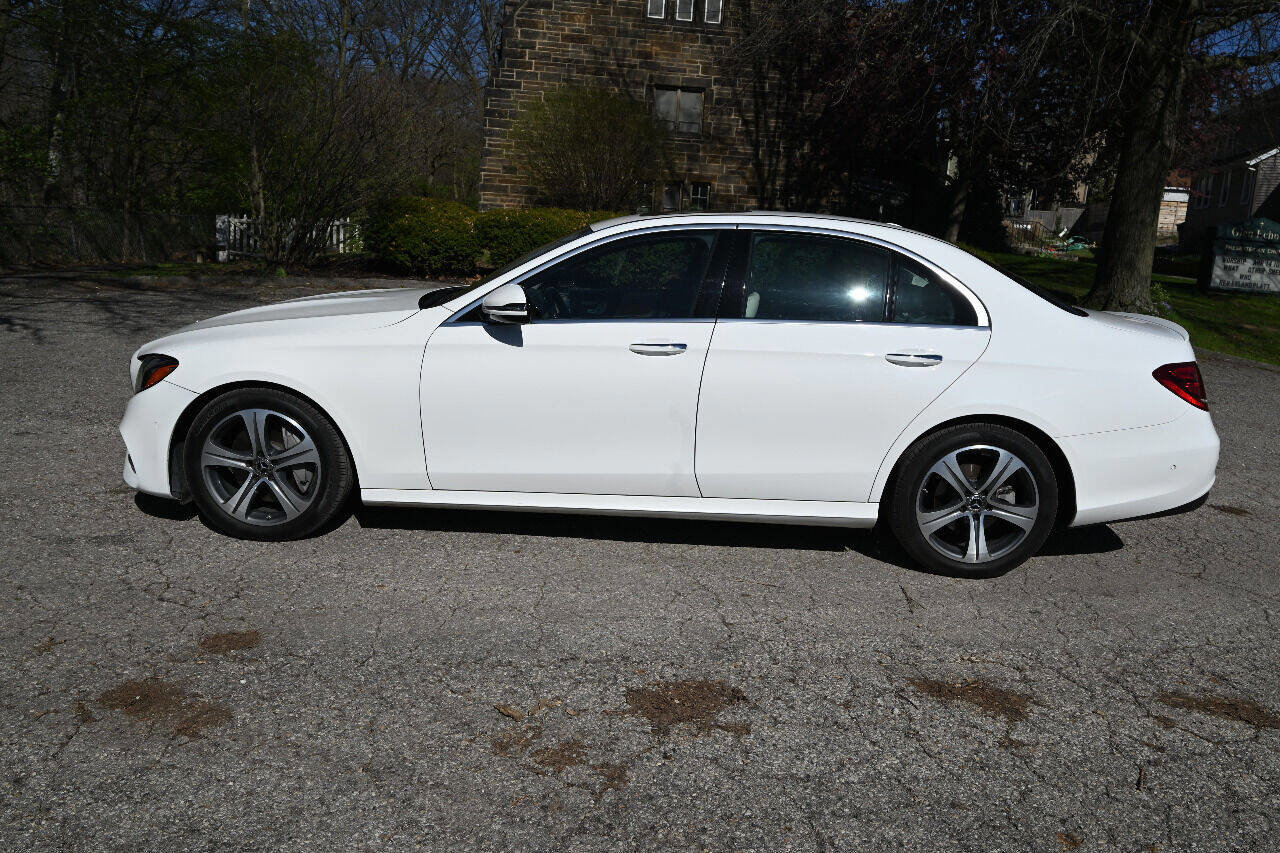Used 2017 Mercedes-Benz E 300 image 9