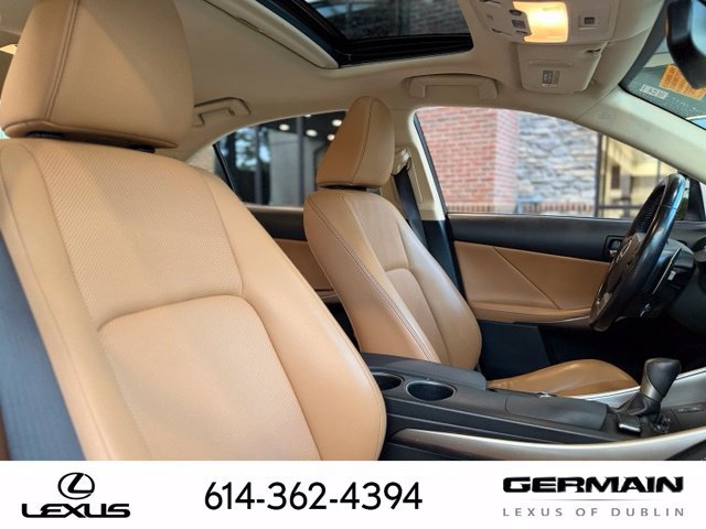 Used 2016 Lexus IS 300 AWD w/ Navigation System Package image 14