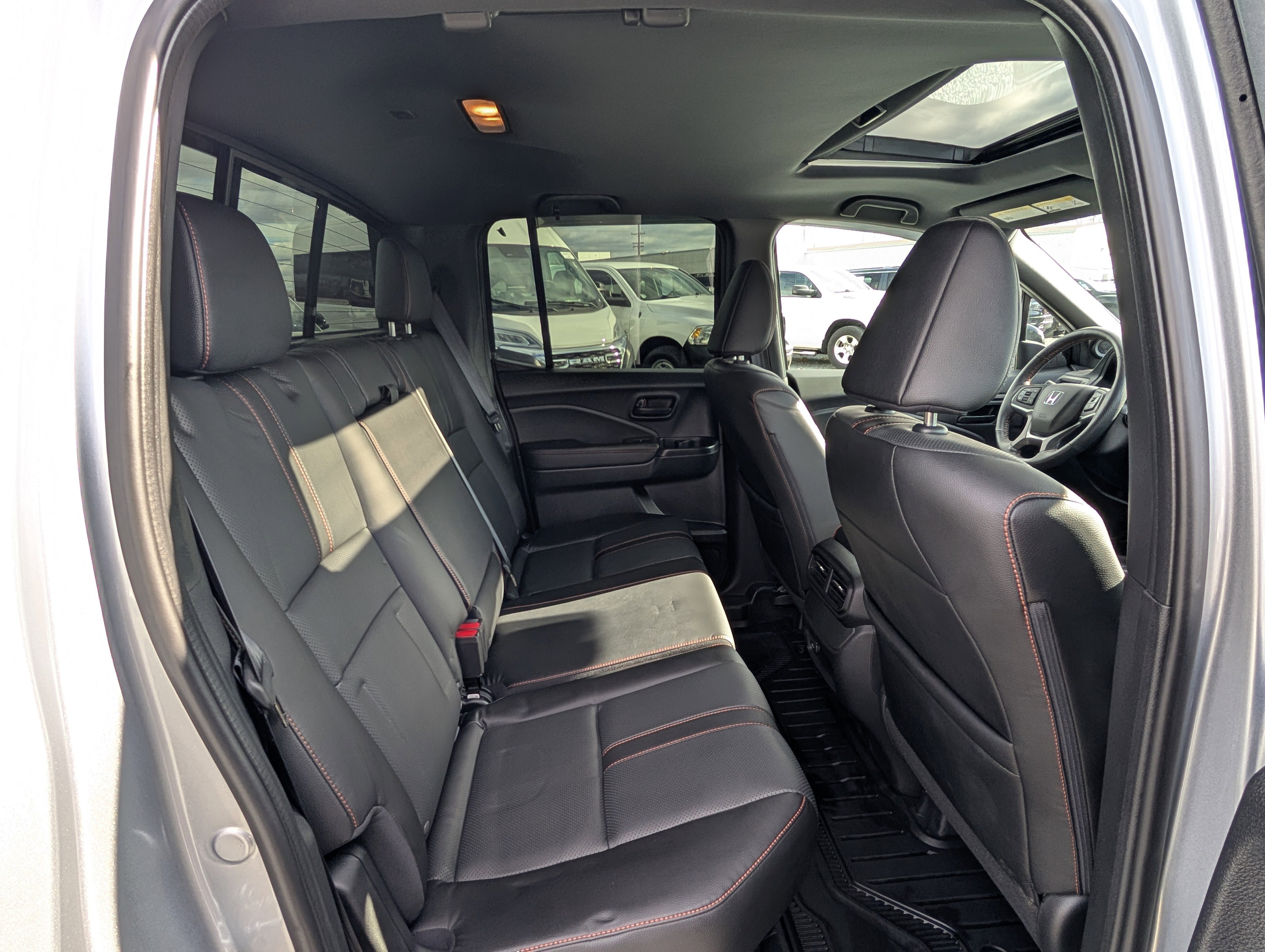 Used 2025 Honda Ridgeline TrailSport image 11